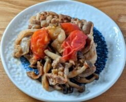 きょうの料理のレシピ・豚こま肉とトマトの照り焼き炒め