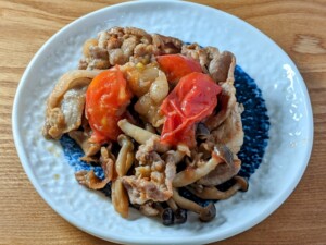 きょうの料理のレシピ・豚こま肉とトマトの照り焼き炒め