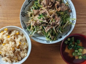 きょうの料理のレシピ・ゆで豚と豆苗のみそマヨあえ