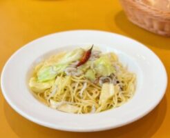 ミキティダイニングのレシピ・春キャベツとしらすのパスタ