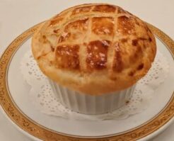 滝沢カレン&和田明日香のフィーリンきっちんのレシピ・アスパラポタージュのチキンポットパイ