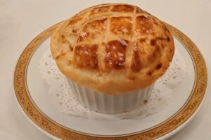 滝沢カレン&和田明日香のフィーリンきっちんのレシピ・アスパラポタージュのチキンポットパイ