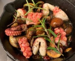 滝沢カレン&和田明日香のフィーリンきっちんのレシピ・タコと牛タンのアヒージョ