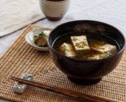 きょうの料理のレシピ・のりと豆腐のみそ汁