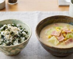 DAIGOも台所のレシピ・わかめごはん＆キャベツのクリーミーみそ汁