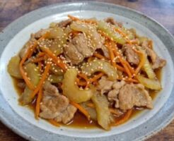 DAIGOも台所のレシピ・セロリのきんぴら