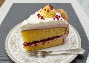 グレーテルのかまどのレシピ・真っ赤なベリーケーキ