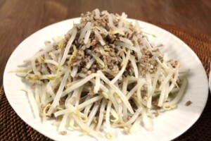 きょうの料理ビギナーズのレシピ・もやしのドライカレー風
