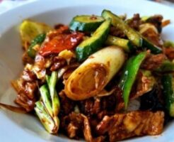 DAIGOも台所のレシピ・きゅうりと豚バラの回鍋肉