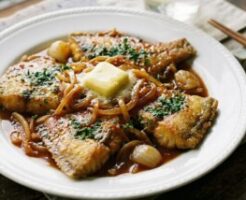 どさんこワイド179のレシピ・カレイのトマトチャップ