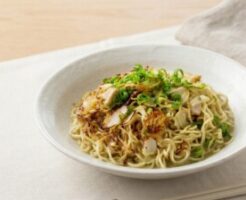 ぽかぽかのレシピ・グリーンカレー青にんにく焼きそば