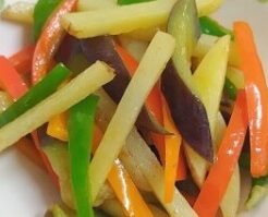 ゴー！ゴー！キッチン戦隊クックルンのレシピ・パプリカとポテトのカレーいため
