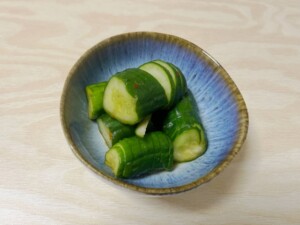 キューピー3分クッキングのレシピ・カリカリきゅうり／蛇腹きゅうりの浅漬け