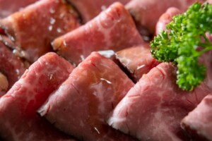 ミキティダイニングのレシピ・炊飯器でローストビーフ