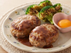きょうの料理のレシピ・あらびき月見ハンバーグ