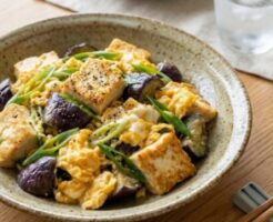 きょうの料理のレシピ・なす、ねぎ、豆腐の卵炒め