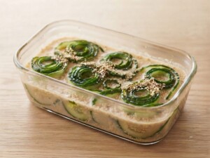 ノンストップのレシピ・ひらひらキュウリ ごまみそダレ