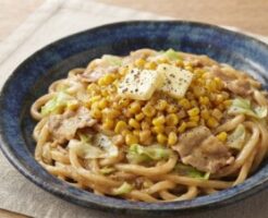 キューピー3分クッキングのレシピ・みそバター混ぜうどん