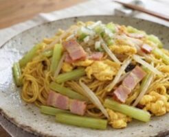 DAIGOも台所のレシピ・カレー風味の焼きそうめん