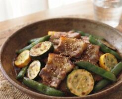 ひるおびのレシピ・ズッキーニと豚バラ肉の生姜焼き