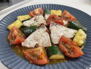 キューピー3分クッキングのレシピ・夏野菜とかじきのペペロンチーノ