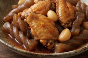 どさんこワイド179のレシピ・手羽とコンニャクのピリ辛煮