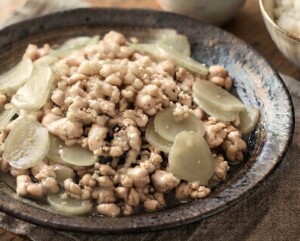きょうの料理ビギナーズのレシピ・鶏ひき肉と新しょうがの炒め物
