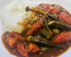 きょうの料理ビギナーズのレシピ・トマトとオクラの夏カレー