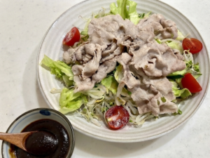 DAIGOも台所のレシピ・豚しゃぶのニンニク味噌