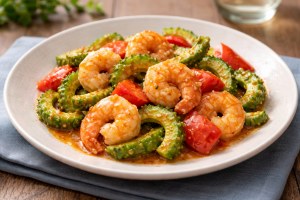 キューピー3分クッキングのレシピ・えびとゴーヤのマヨ豆板醤炒め
