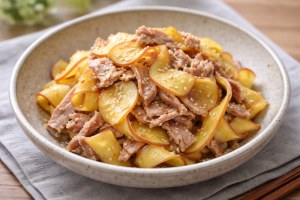 サタプラのレシピ・豚肉とさつまいものひらひらナムル風