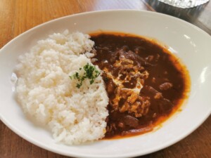 滝沢カレン＆和田明日香のフィーリンきっちんのレシピ・ビーフストロガノフ