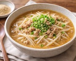 DAIGOも台所のレシピ・もやしとひき肉のコクうまスープ