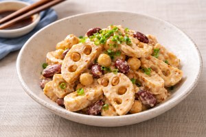キューピー3分クッキングのレシピ・れんこんと豆のピリ辛マヨあえ