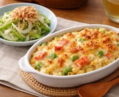 どさんこワイド179のレシピ・マカロニグラタン＆玉ネギとピーマンのサラダ