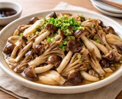 きょうの料理ビギナーズのレシピ・山盛りきのこのフライパン蒸し