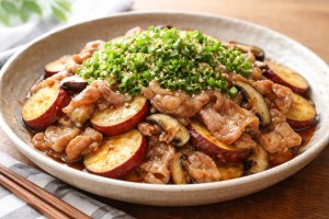 ノンストップのレシピ・豚とサツマイモの蒸し焼き