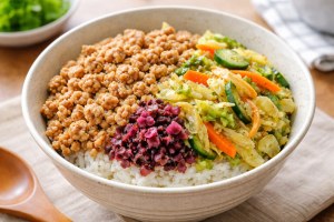 ぽかぽかのレシピ・鶏そぼろ丼